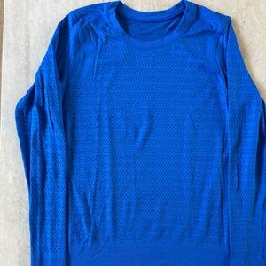 Lululemon mesh long sleeve shirt, royal blue, size 6. Like new!